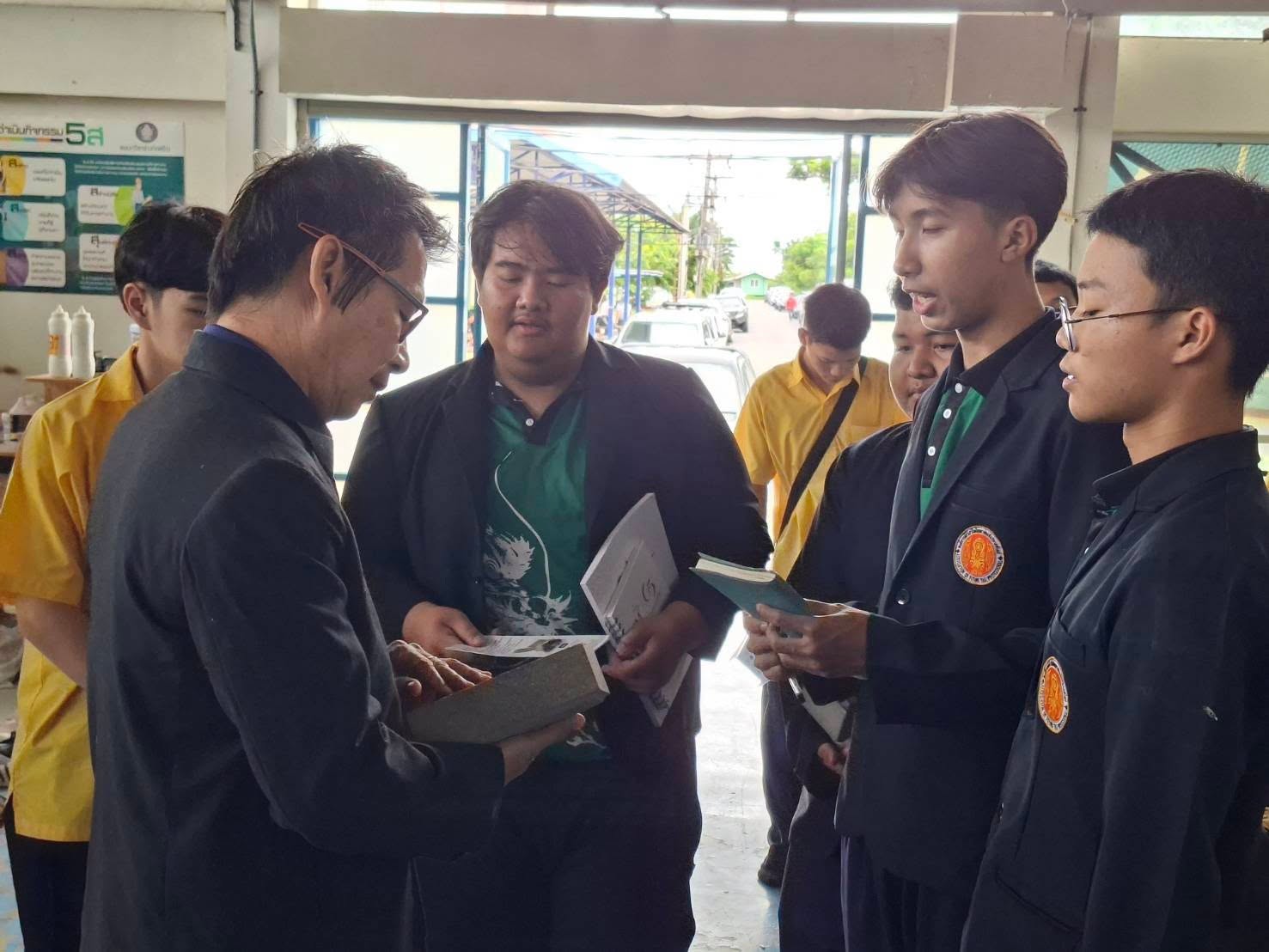 วิทยาลัยเทคโนโลยีไทย–ไต้หวัน (บีดีไอ) ร่วมมือทางวิชาการวิทยาลัยเทคนิคกาญจนาภิเษก สมุทรปราการ ติวเข้มยกระดับโครงงานวิทยาศาสตร์อาชีวศึกษา สู่เวทีระดับภาค